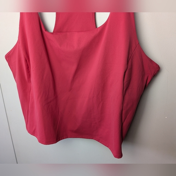 NWOT Alder x Chaco Women's Racerback Tank Top (Plus Size) Size 4X Color Berry - Picture 6 of 12